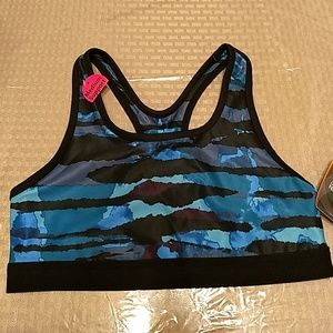 Core sports bra size medium (8-10)